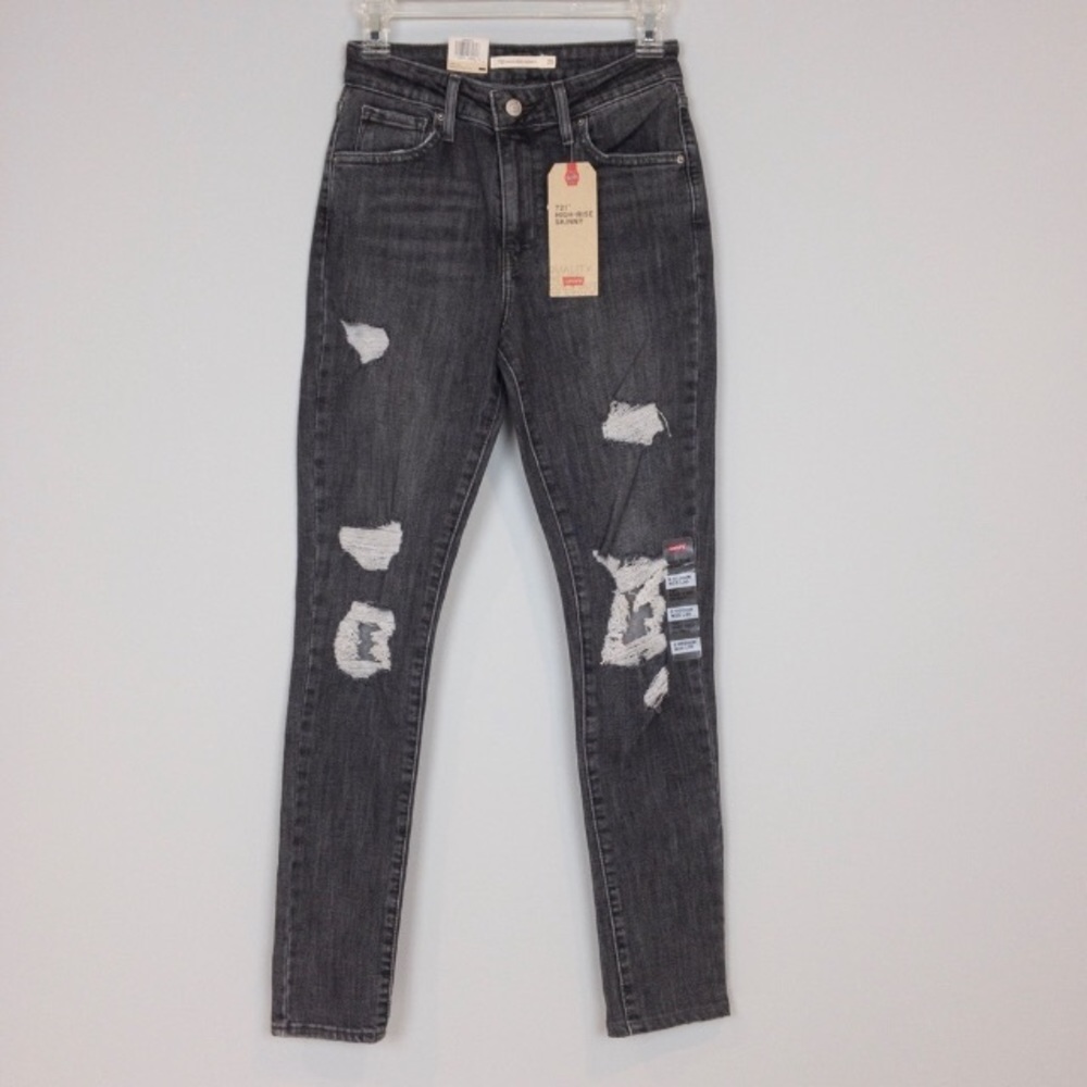 Levi’s 721 High Rise Skinny Jeans distressed black